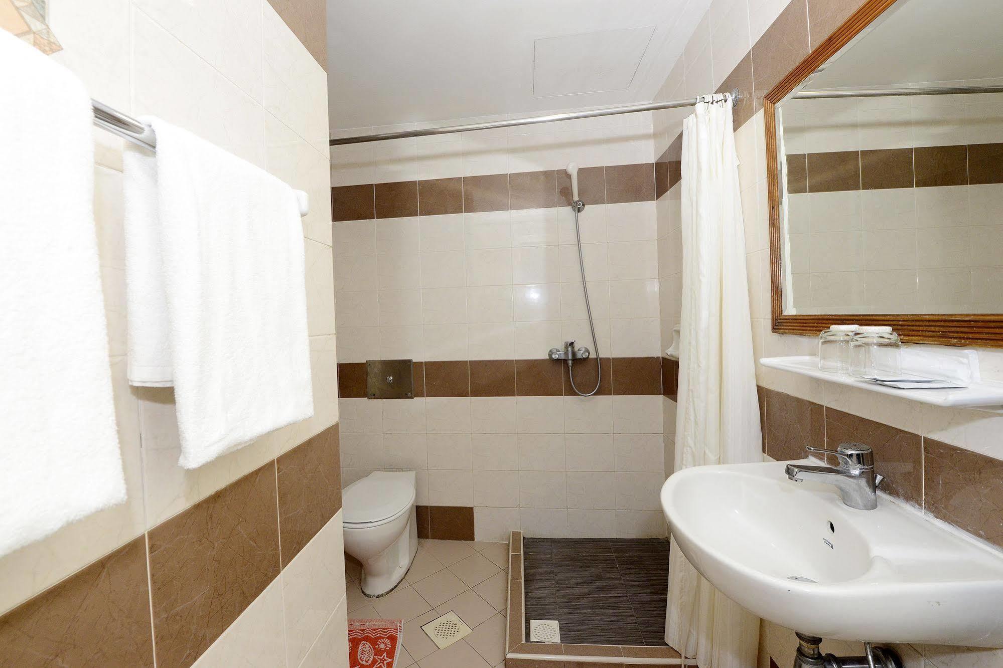 Oyo 106 Beach Hotel Singapur Dış mekan fotoğraf